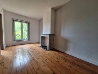  Appartement à louer 3 pièces 71 m²