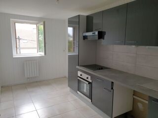  Appartement à louer 2 pièces 55 m²