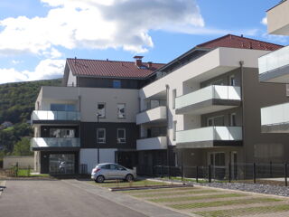  Parking / Garage � louer 