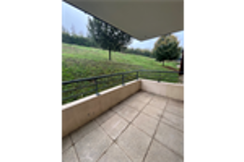   T2 en rez-de-chauss�e dans r�sidence r�cente � Vaugneray avec garage Appartement - 2 pi�ce(s) - 45 m�