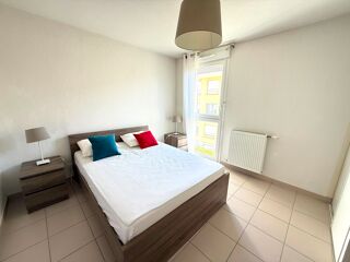  Appartement à louer 2 pièces 40 m²
