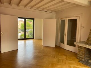  Appartement à louer 4 pièces 93 m²