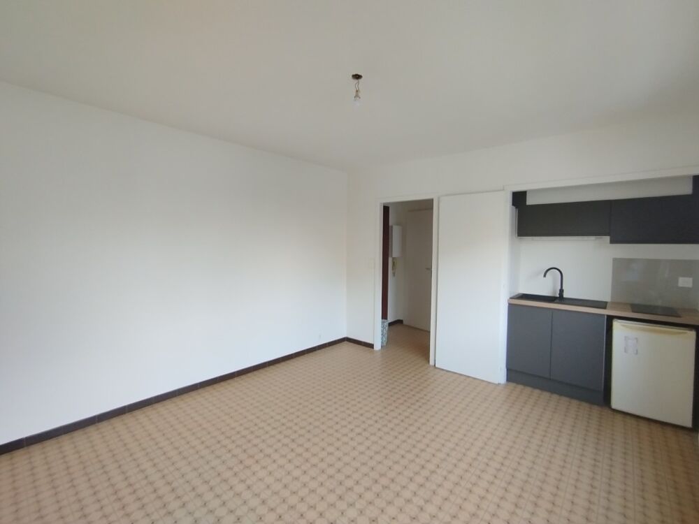 Location Appartement Studio à louer Annemasse