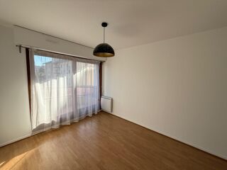  Appartement � louer 4 pi�ces 99 m�