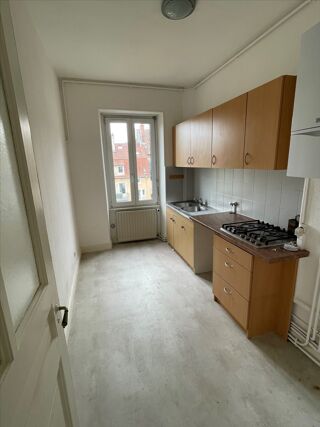  Appartement à louer 2 pièces 58 m²