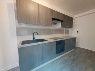  Appartement  louer 2 pices 68 m