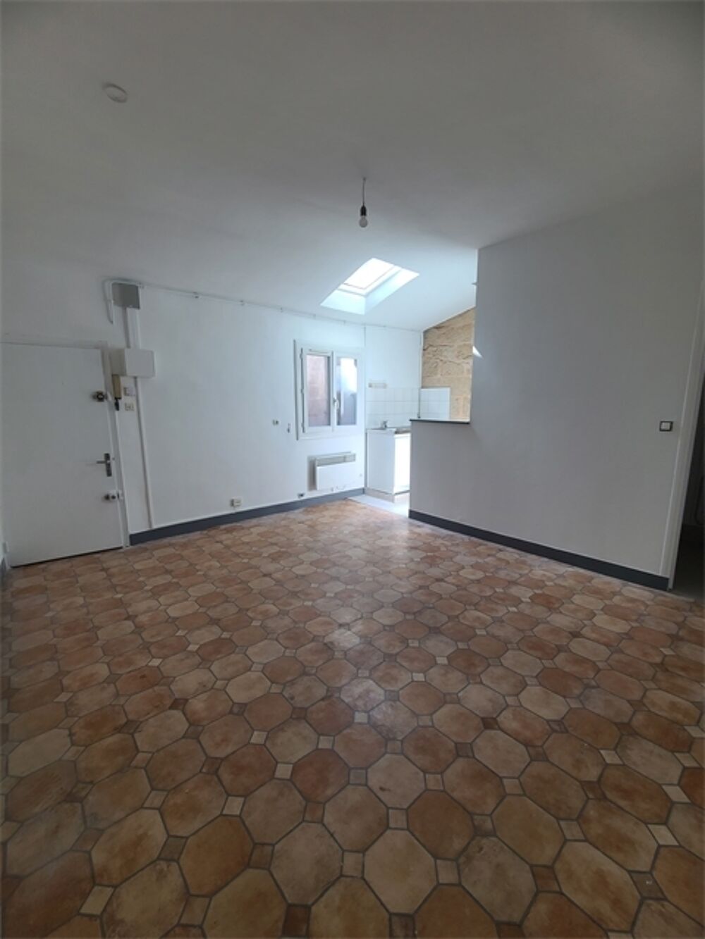 Location Appartement Studio - Quartier ECUSSON Montpellier