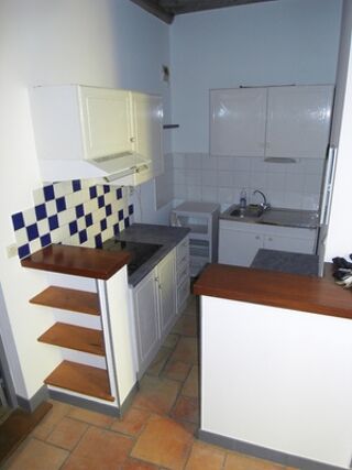  Appartement à louer 2 pièces 36 m²
