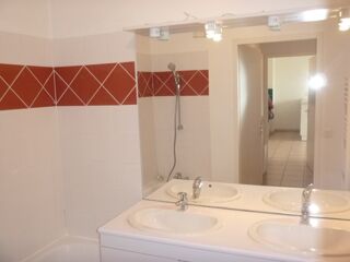  Appartement à louer 3 pièces 51 m²