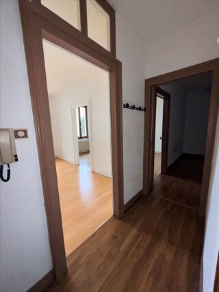  Appartement à louer 3 pièces 50 m²