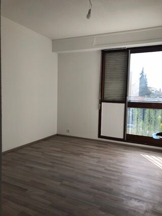  Appartement � louer 3 pi�ces 69 m�