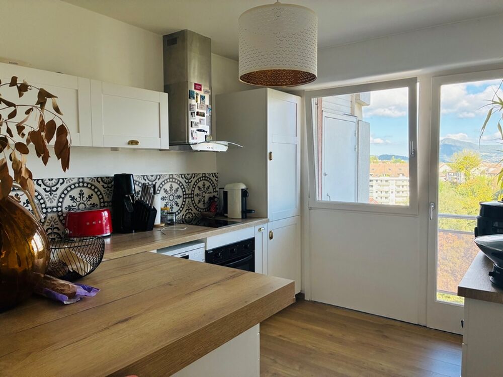 Location Appartement Type 2 meublé vue imprenable parking Annecy