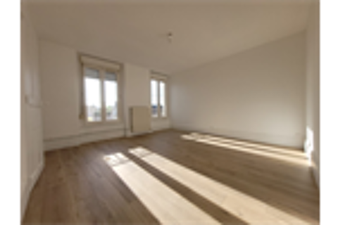  Appartement � louer 4 pi�ces 73 m�