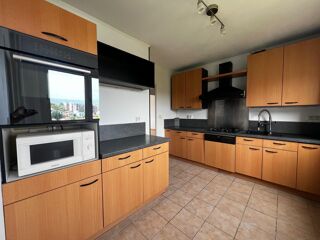  Appartement � louer 4 pi�ces 80 m�