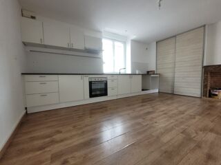  Appartement � louer 3 pi�ces 83 m�