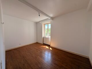  Maison à louer 3 pièces 86 m²