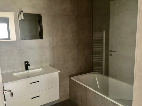  Appartement � louer 3 pi�ces 73 m�