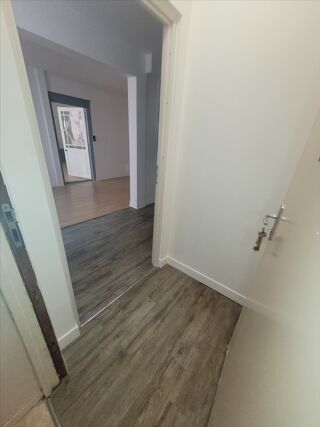  Appartement  louer 2 pices 68 m