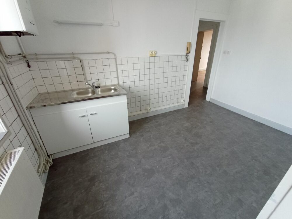 LOCATION LUNEVILLE - QUARTIER CALME