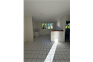  Appartement à louer 2 pièces 53 m²