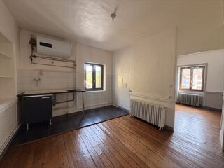  Appartement à louer 2 pièces 56 m²