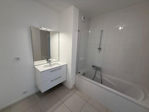  Appartement � louer 3 pi�ces 67 m�