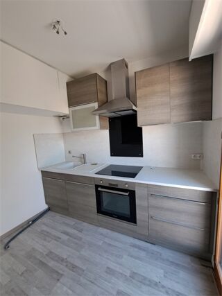  Appartement à louer 2 pièces 48 m²