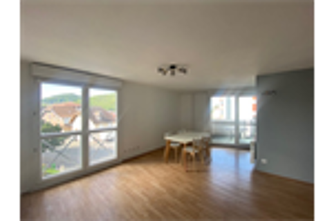  Appartement � louer 3 pi�ces 64 m�