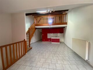  Appartement à louer 4 pièces 67 m²