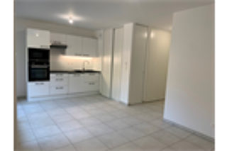  Appartement à louer 2 pièces 50 m²