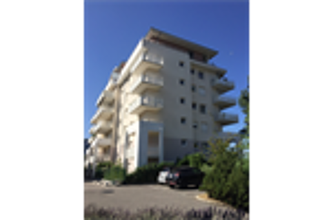  Parking / Garage � louer 