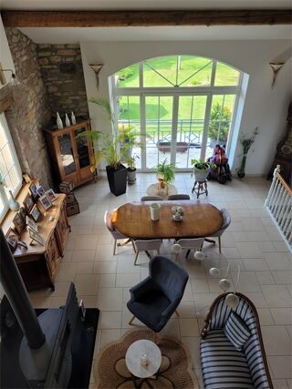  Maison � vendre 8 pi�ces 250 m�