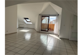  Appartement � louer 4 pi�ces 99 m�