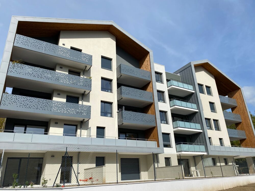 Location Parking/Garage Parking Fillinges