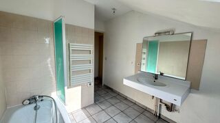  Appartement à louer 2 pièces 51 m²