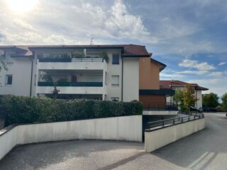  Appartement à louer 3 pièces 66 m²