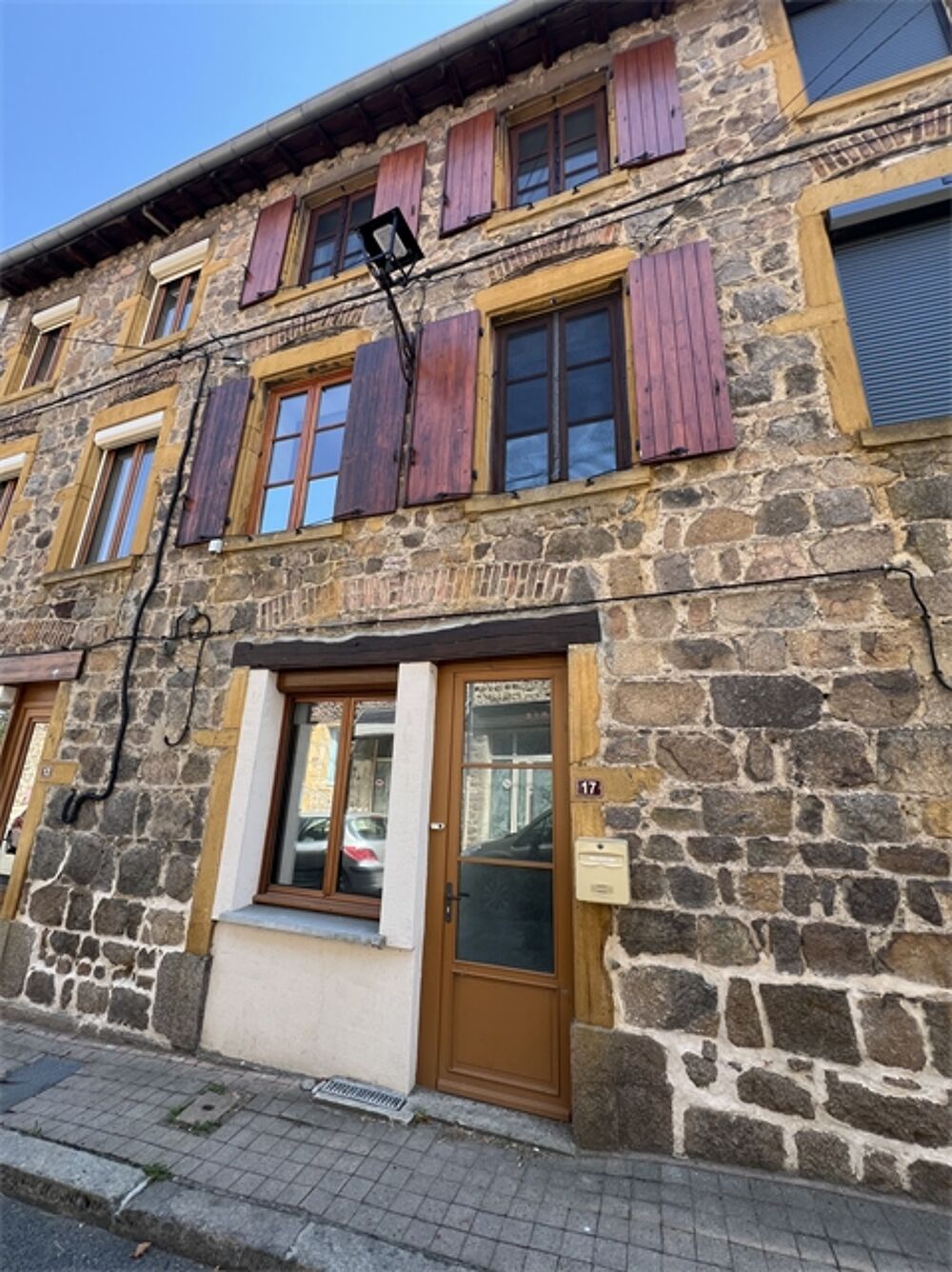 Location Maison MONTROTTIER - maison de village Montrottier