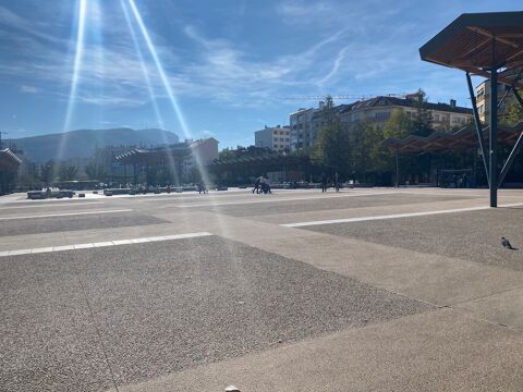  Parking / Garage  louer 16 m