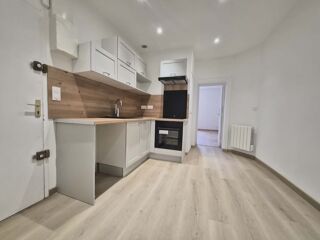  Appartement à louer 2 pièces 50 m²