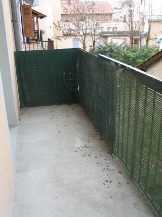 Appartement à louer 3 pièces 48 m²