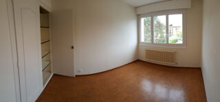  Appartement à louer 3 pièces 74 m²