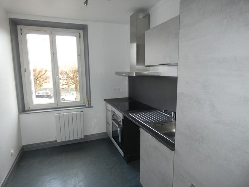 LOCATION LUNEVILLE