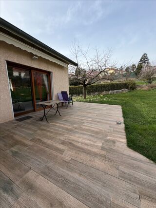  Maison � louer 8 pi�ces 162 m� Sainte-foy-les-lyon