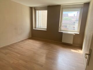  Appartement  louer 4 pices 101 m