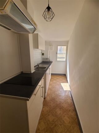 Appartement à louer 2 pièces 35 m²