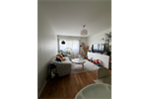   T3 de 60 m� au Point du Jour � Secteur recherch�, proche commerces Appartement - 3 pi�ce(s) - 60 m�