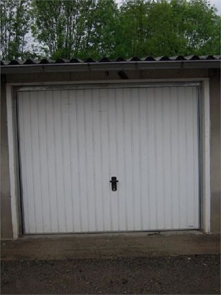  Parking / Garage � louer 