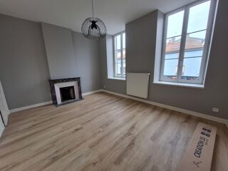  Appartement à louer 4 pièces 97 m²