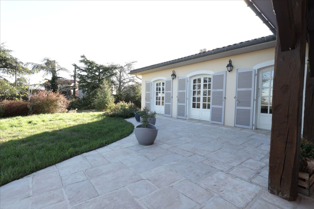 Vente Maison 2065m²ET VUE DÉGAGÉE SUR LES MONTS DU LYONNAIS Maison à Pollionnay de 143 m², terrain de 2 065 m² et vue dégagée sur les monts d Pollionnay