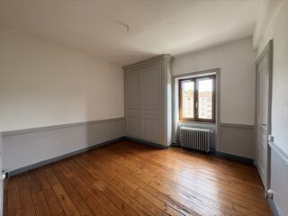  Appartement à louer 2 pièces 56 m²